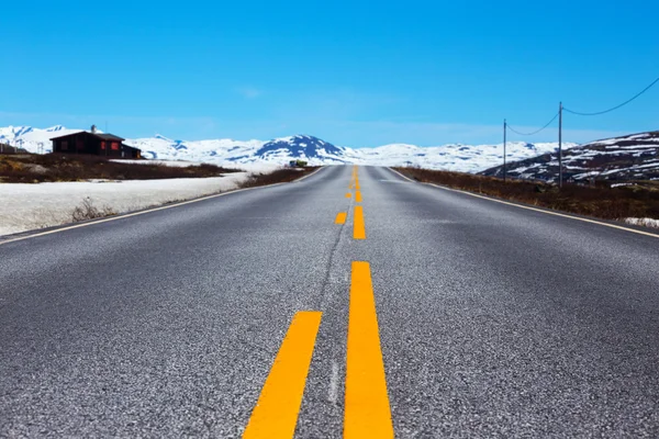 Road at mountains — Stock Photo, Image