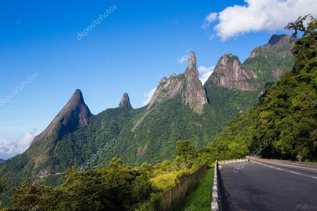 Resultado de imagem para escudos cristalinos no brasil