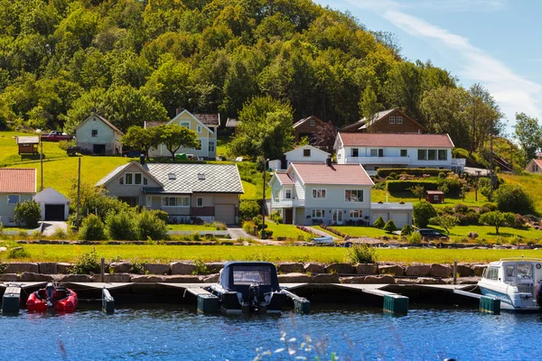 Traditional norwegian wooden house — Stock Photo, Image