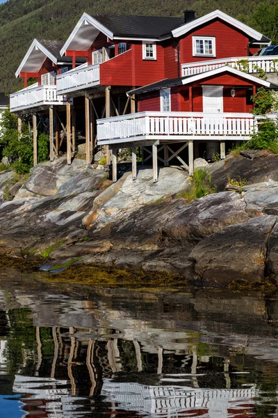 Traditionella norwagian trähus — Stockfoto