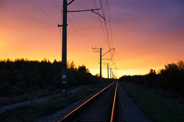 Ett Järnvägsspår Sunset Ligh — Stockfoto