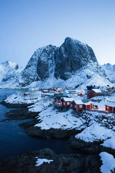 Gyönyörű Téli Norvég Táj Hegyek Rorbu Lofoten Szigetek Hamnoy Norwa — Stock Fotó