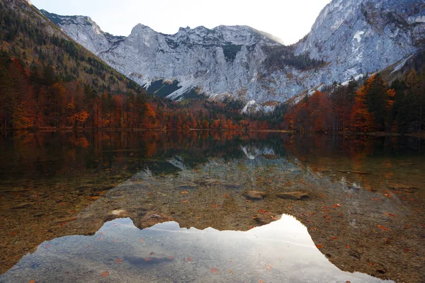 风景秀丽 山清水秀 Autum — 图库照片