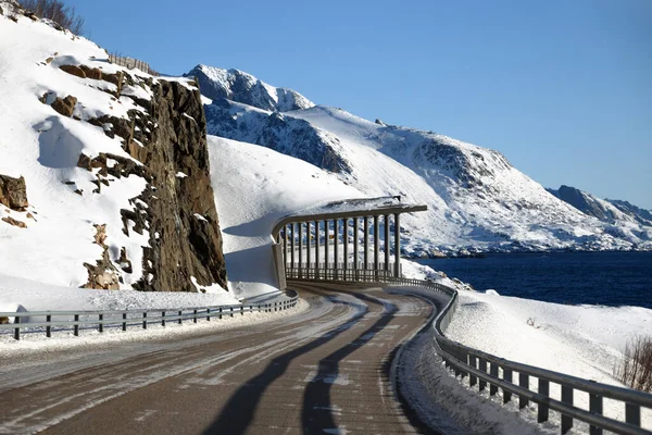 Widok Tunelu Norweskich Gór Wyspy Lofoten Norwegia — Zdjęcie stockowe