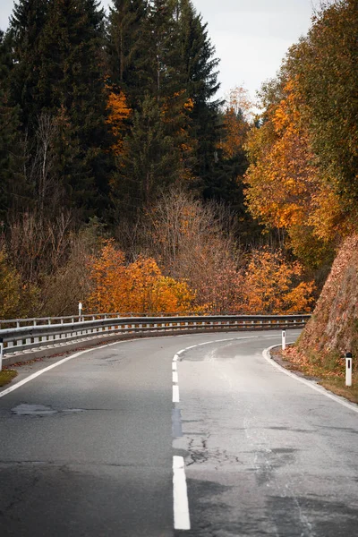 Hermoso Paisaje Camino Montaña Camino Las Montañas Austria Autum —  Fotos de Stock