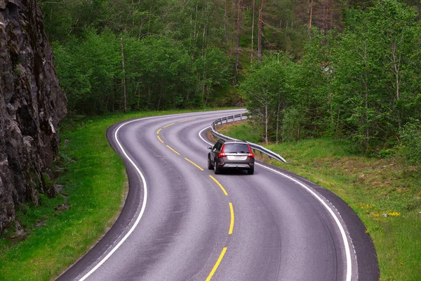 Schöne Windige Straße Norwegischen Berg — Stockfoto