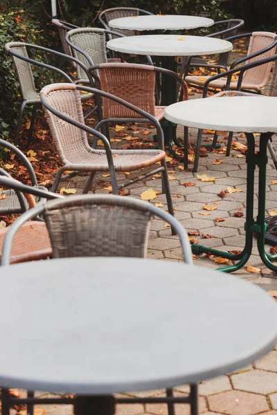 Cafe Empty Tables Chairs Autumn — Stock Photo, Image