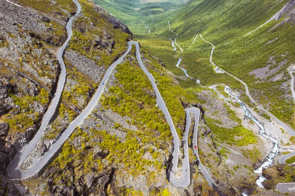 Trollstigeveien ein ein — Stockfoto