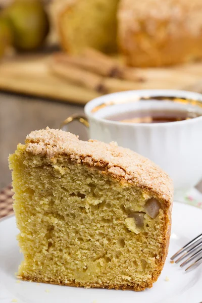 Pier pie on a table — Stock Photo, Image