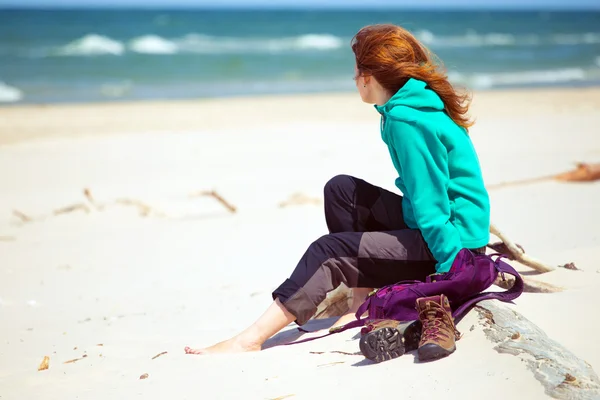 Girl hiker a — Stock Photo, Image