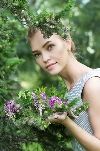 Girl with green eyes — Stock Photo, Image