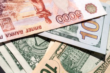 Rus ve Amerikan para