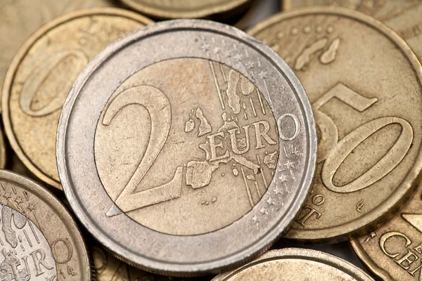 Primo piano delle monete in euro — Foto Stock