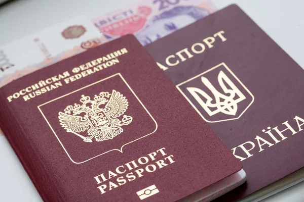 Passports of Ukraine and Russia — Stock Photo, Image