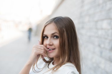 sarışın seksi portresi