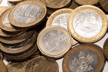 Farklı ülkelerin sikkeleri