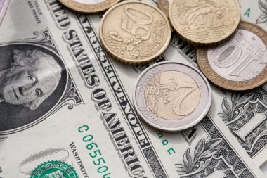Euro sikke ve Amerikan Doları zemin karşı Rublesi