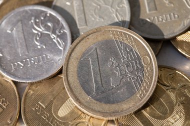 Ruble ve euro para