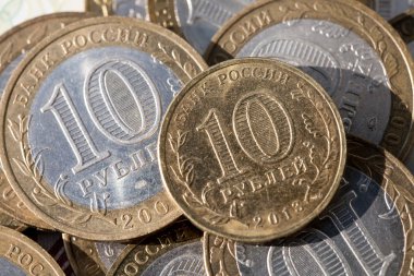 Bir arka plan kağıt notları 100 ruble değer 10 ruble sikke