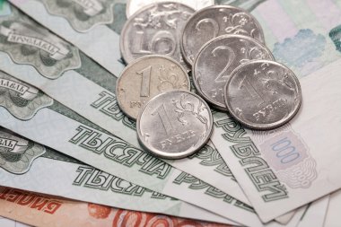 Rus ruble, sikke ve banknot