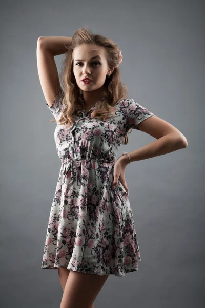 Girl in short summer dress. studio portrait — Stock Photo, Image