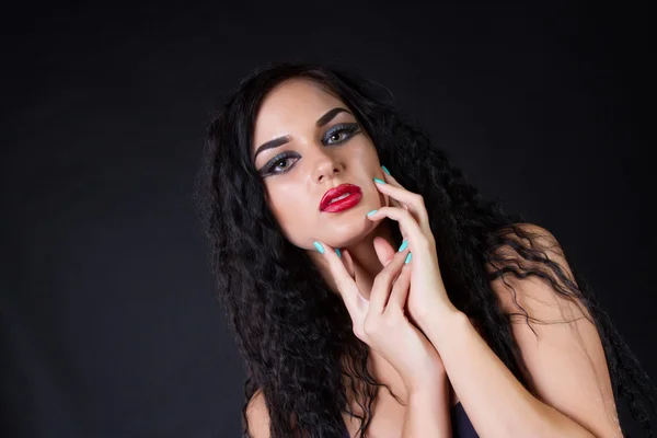 Studio portrait of girl with bright makeup — Stock Photo, Image