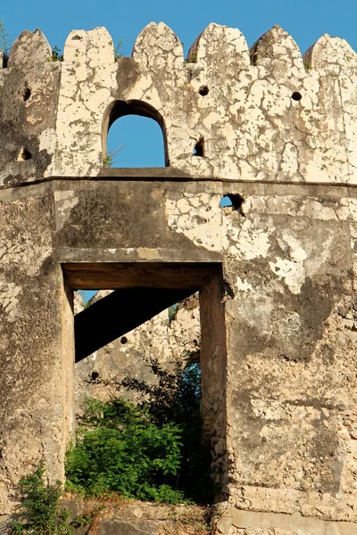 Ruína Edifício Torre Forte Histórico Velho Cidade Pedra Zanzibar Tanzânia — Fotografia de Stock