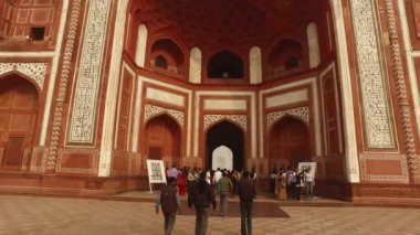 Tac Mahal 'e giriş.