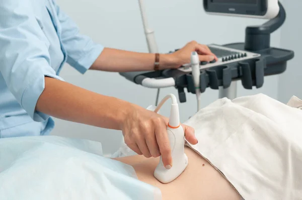 Doctor Makes Ultrasound Examination Girl Internal Organs Doctor Runs Sensor — Stock Photo, Image