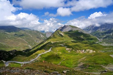 Pitoresk Alps yatay, dağ yolu