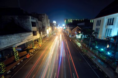 Geceleri Bandung