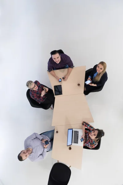 Luchtfoto van mensen bedrijfsgroep op vergadering — Stockfoto