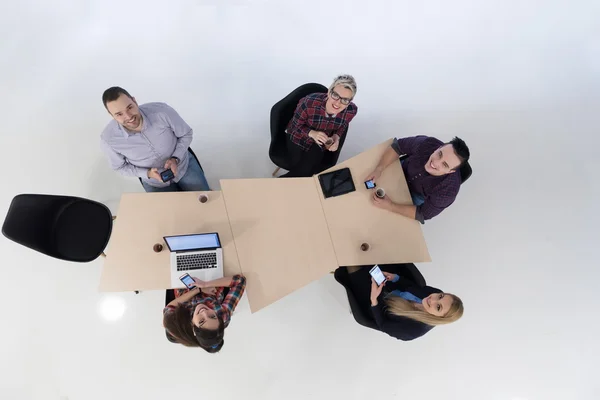 Vista aérea del grupo de empresarios sobre la reunión — Foto de Stock