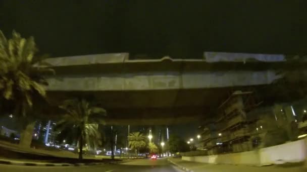Дубай, современная оживленная городская улица — стоковое видео