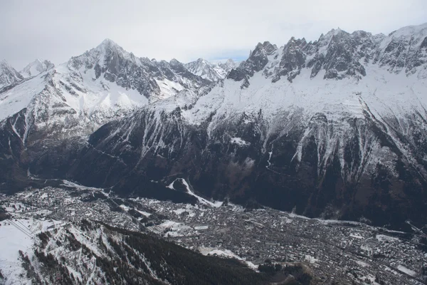 Alpes franceses paisagem de montanha — Fotografia de Stock