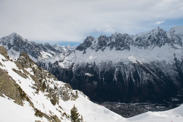 Французькі альпійські краєвиди — стокове фото