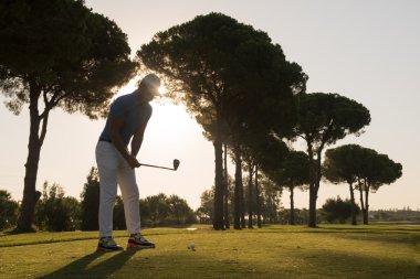 golf oyuncu atış isabet