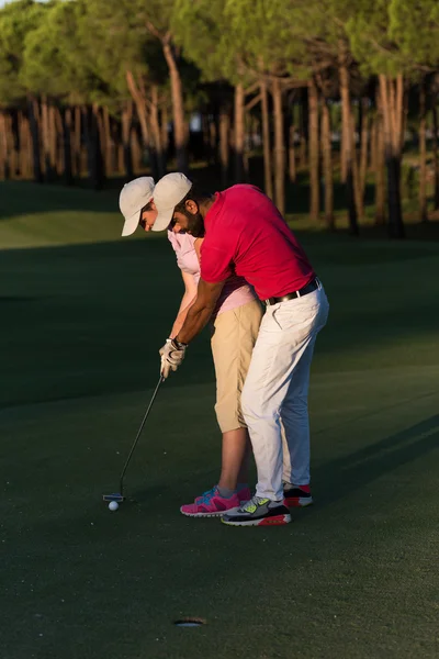 Muž golf instrukce — Stock fotografie