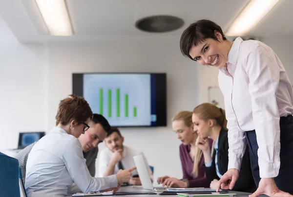 Young  woman using  tablet on business meeting — Stock Photo, Image