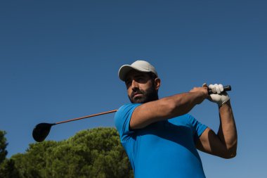 golf oyuncu atış isabet