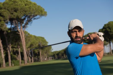 golf oyuncu atış isabet