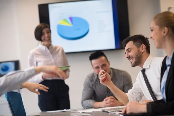 Hispanic businesswoman with tablet at meeting room — Stock Photo, Image