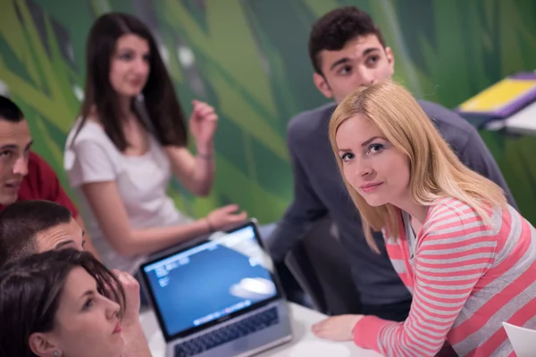 Studenter grupp studie — Stockfoto