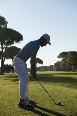 golf oyuncu atış isabet