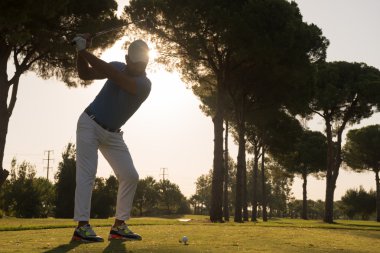 golf oyuncu atış isabet