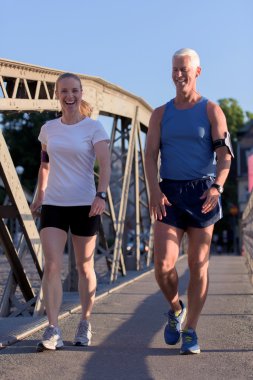 tebrik ve sabah egzersiz bitirmek mutlu