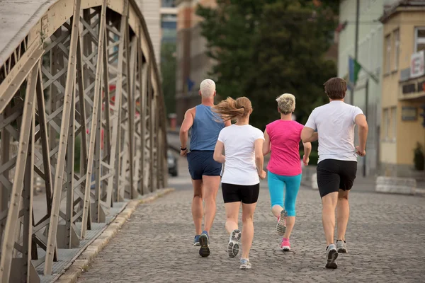 Menschen beim Joggen — Stockfoto