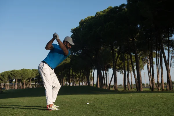 Um homem instruções de golfe — Fotografia de Stock