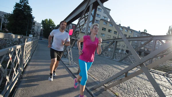 Healty ζευγάρι τζόκινγκ — Φωτογραφία Αρχείου