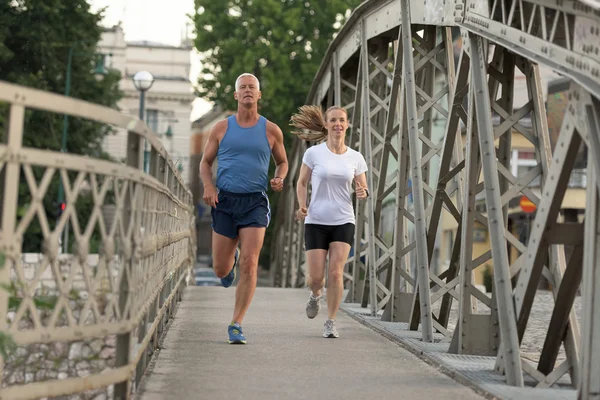 Coppia matura Jogging — Foto Stock